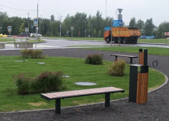 Скамейка стальная «Поло» без спинки 1,2 м