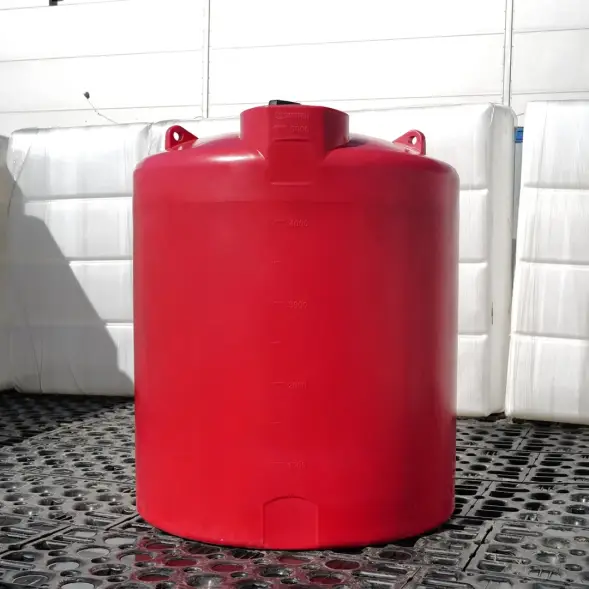 Емкость TOR 5000л КАС с откидной крышкой красная