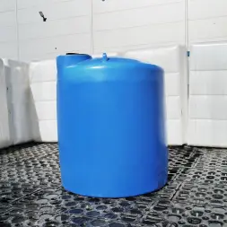 Емкость TOR 5000л под плотность до 1.5 г/см3 с откидной крышкой синяя
