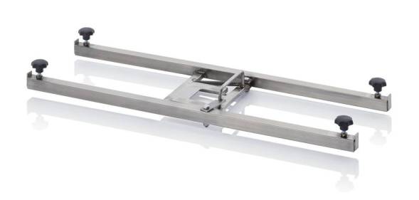 Крепление заливного отверстия контейнера IBC BB IBC 2