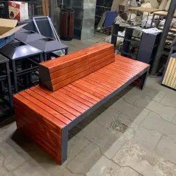 Скамейка стальная «Ладья» со спинкой