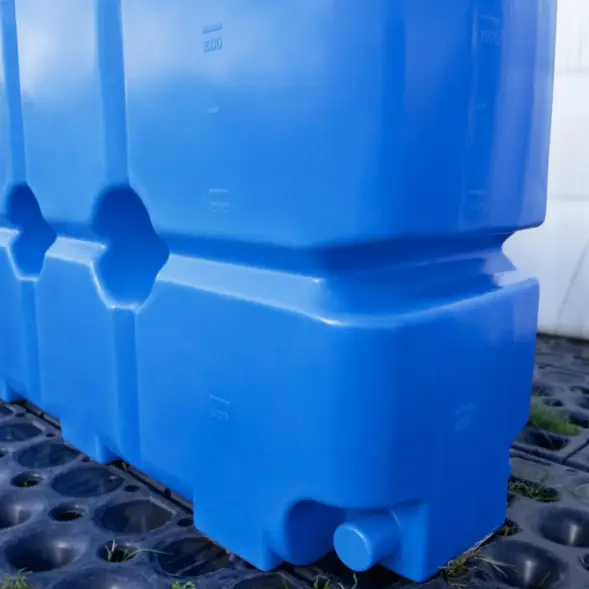 Емкость ST 2000л с патрубками 100мм под плотность до 1.5 г/см3 синяя