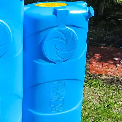 Ёмкость прямоугольная 750 литров вертикальная