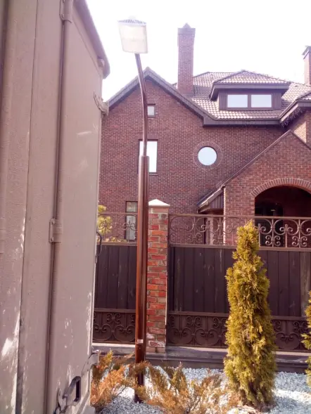 Стальной фонарный столб «Техно-Э» со светильником 5,2 м (160 Вт)