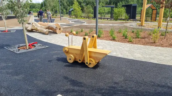 Игровой элемент ARTWOOD «Кузнечик»