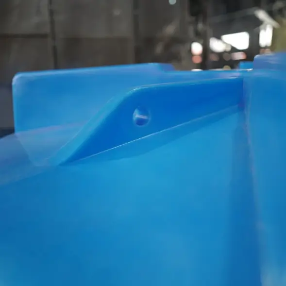 Емкость T 2000л под плотность до 1.5 г/см³ синяя