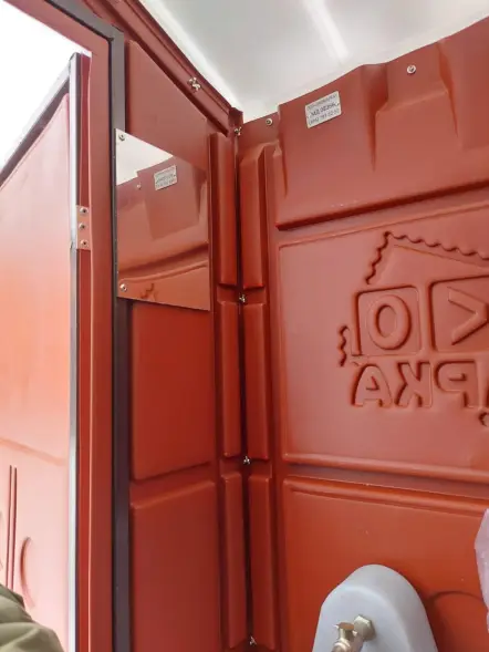 Туалетная кабина «ЛЮКС СТАНДАРТ МД» с пластиковым поддоном