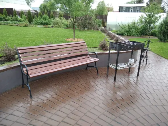 Скамейка стальная «Элегант» 3,0 м (3 опоры)