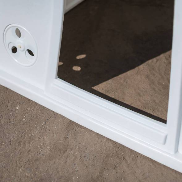 Домик для телёнка большой