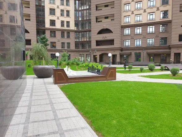 Скамейка стальная с фонарями «Лайт»