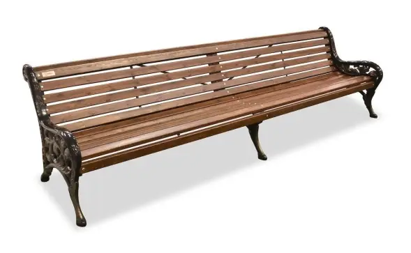 Скамейка чугунная «Новый Парк» 3,0 м (3 опоры)