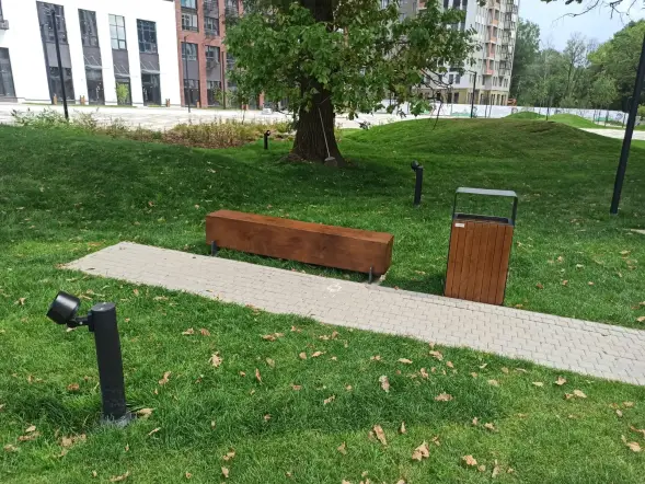 Скамейка «Завалинка» 2,0 м (лиственница)