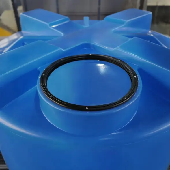 Емкость T 3000л зеленая с откидной крышкой