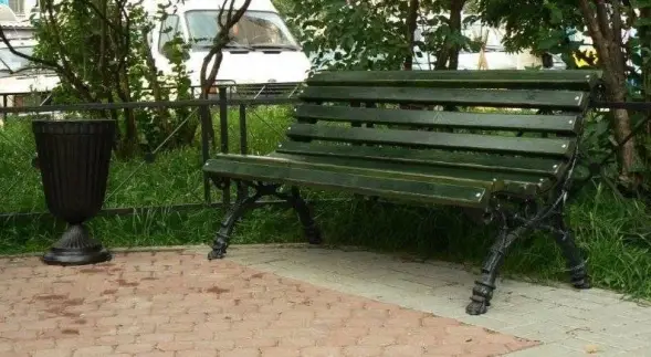 Скамейка чугунная «Новая Европа» 3,0 м (3 опоры)