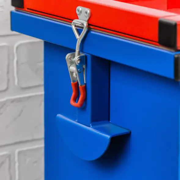 Контейнер герметичный специализированный вертикальный для битых ламп и термометров ГСК 1250, 1250х450х450 мм