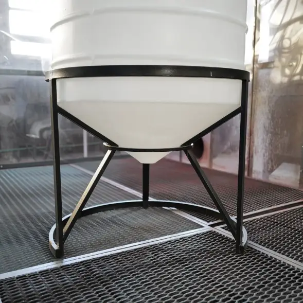 Емкость ФМ 500л белая в обрешетке