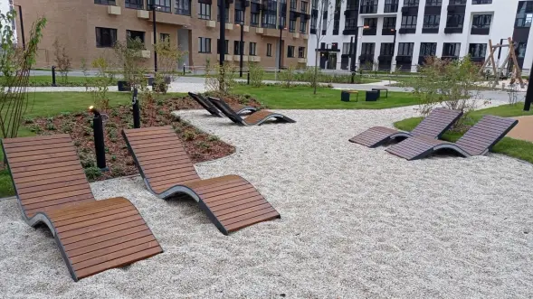 Парковый лежак 7